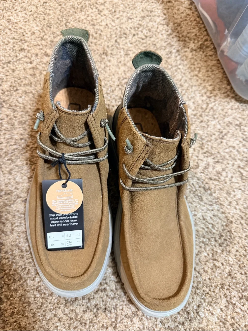 Hey Dude Men's Chukka Boots in Tan Suede